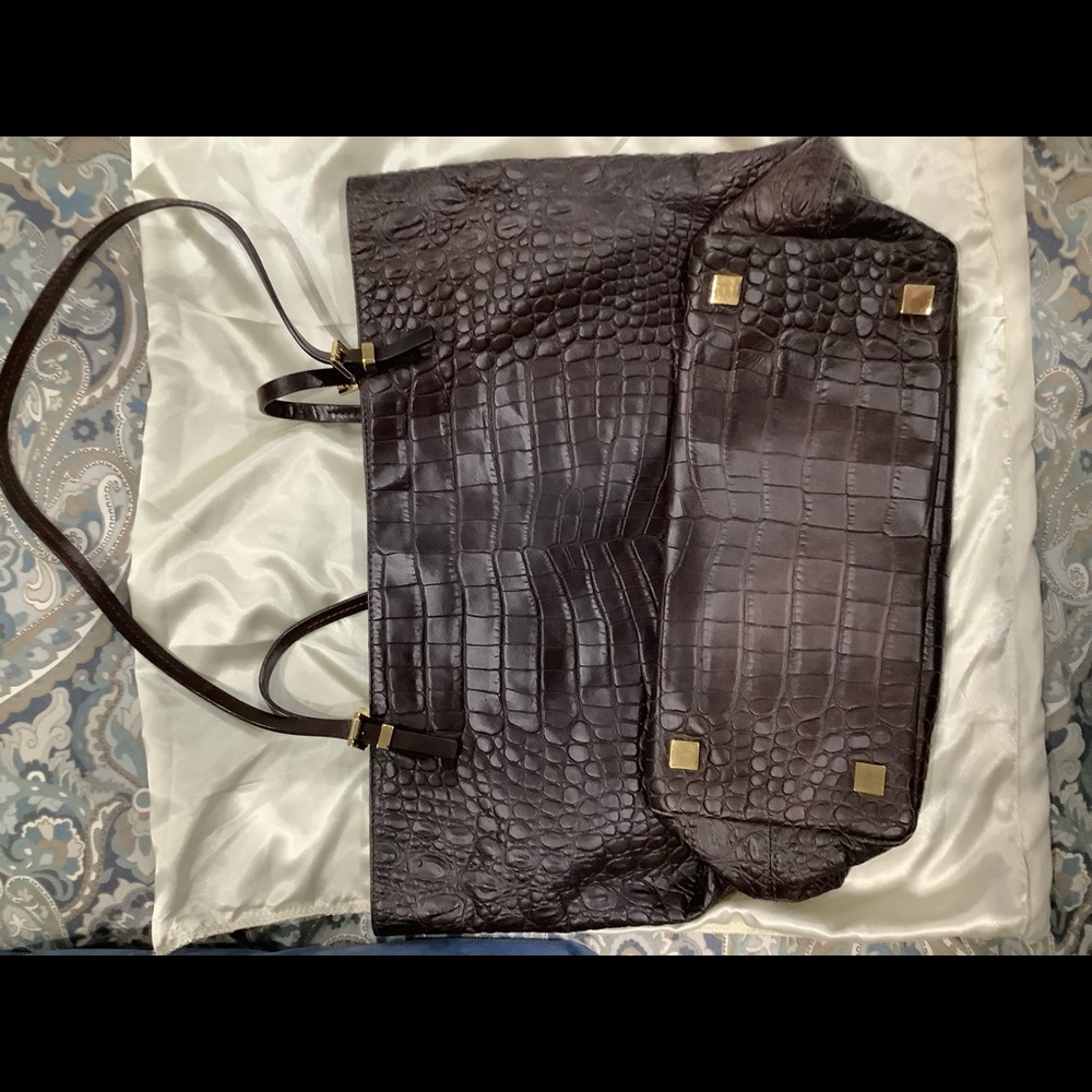 Purse - Picture 3 of 3